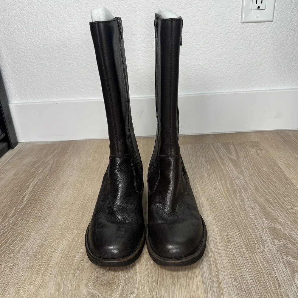 Women's Born Waters Brown Pebble Leather Riding Boots Inspired Silhouette 7.5M